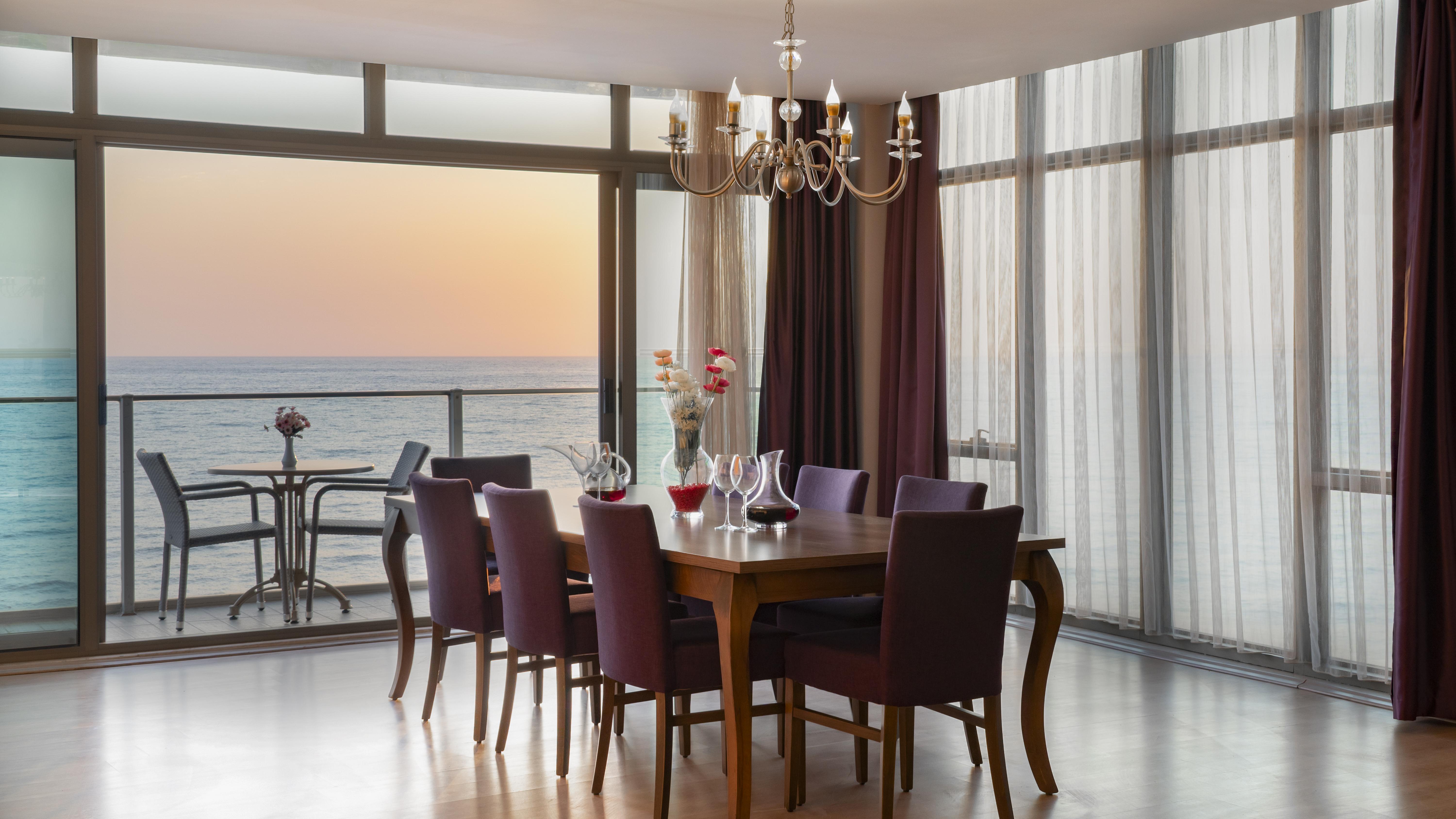Ladies Beach Suite Hotel (Adults Only) Kusadası Eksteriør billede