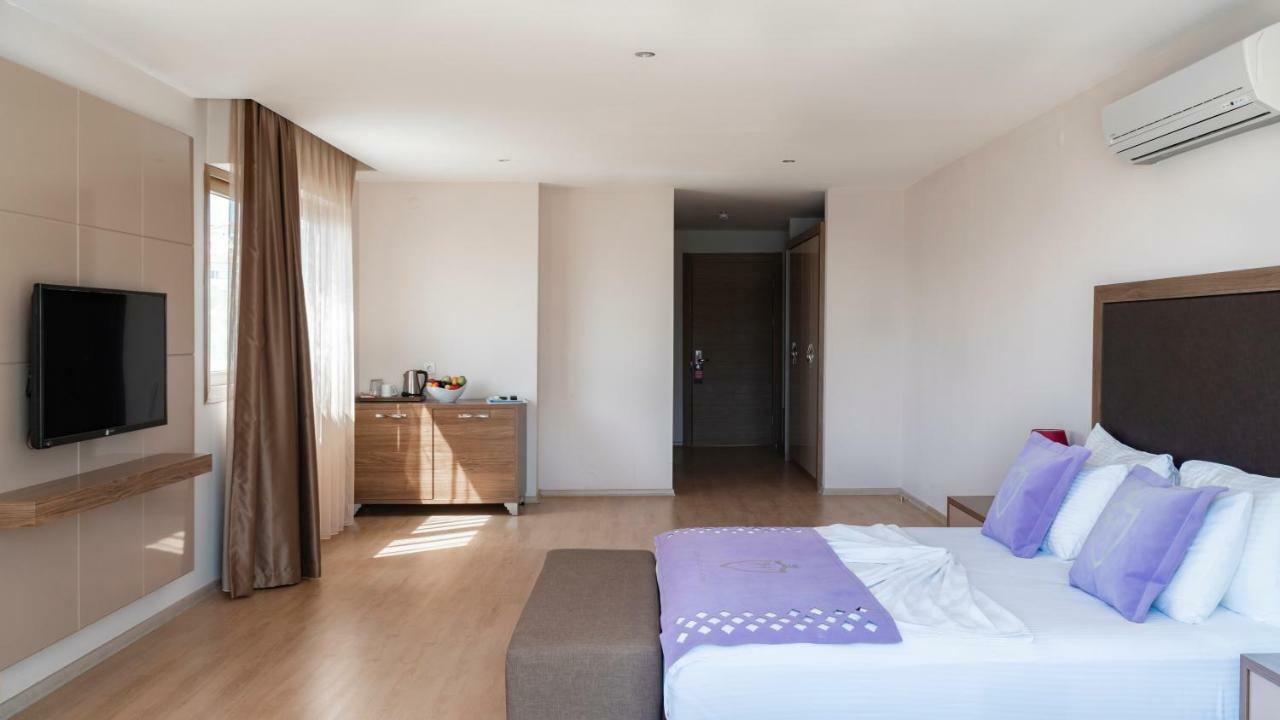 Ladies Beach Suite Hotel (Adults Only) Kusadası Eksteriør billede