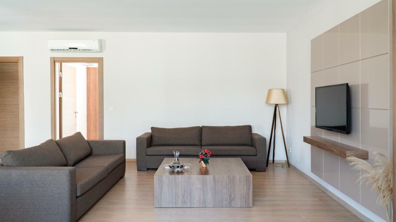 Ladies Beach Suite Hotel (Adults Only) Kusadası Eksteriør billede